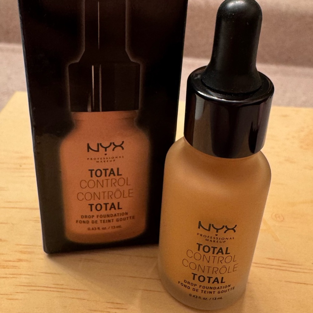 NYX Drop Foundation